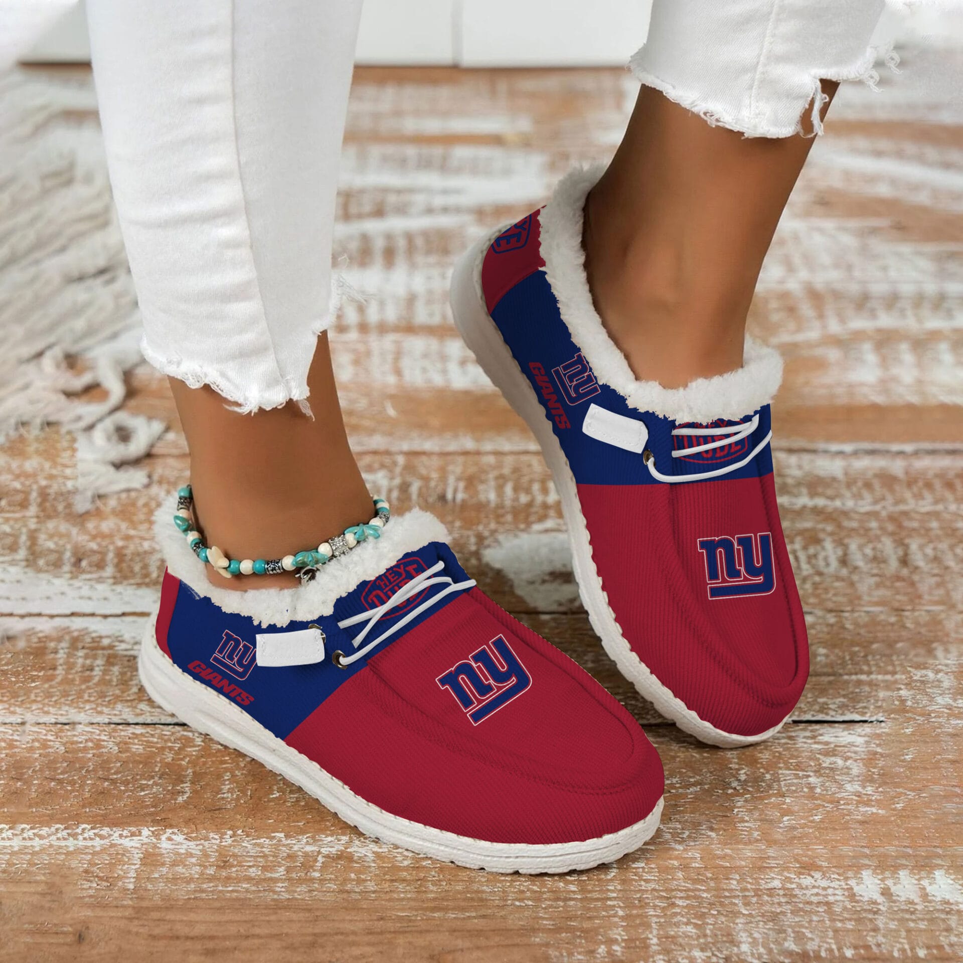 New York Giants Fuzzy Dude Shoes Winter Collection AMCFDUDE000024