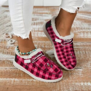 Tampa Bay Buccaneers Fuzzy Dude Shoes Winter Collection AMCFDUDE000094