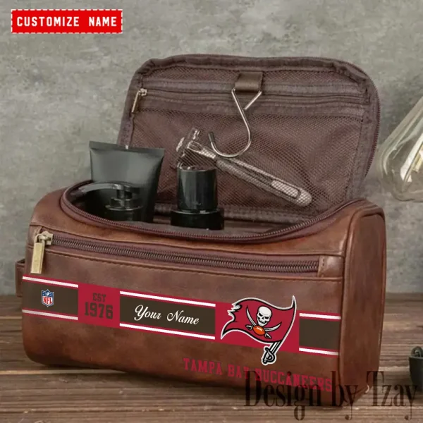 Tampa Bay Buccaneers Walsh Travel Leather Toiletry Bag AMCTLB035 - Image 3