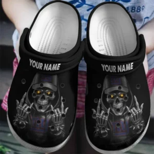 New York Giants Football Team US Skull Art Clogs Shoes Custom Name Gift For Fan AMCACS000092