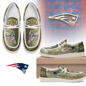 New England Patriots | Premium NFL Salute to Service Hey Dude Shoes AMCSHOES000099